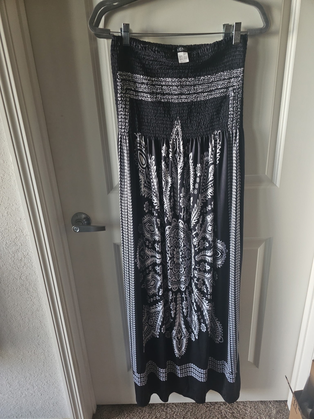 VENUS Black & White Paisley Smocked Maxi Skirt/Coverup